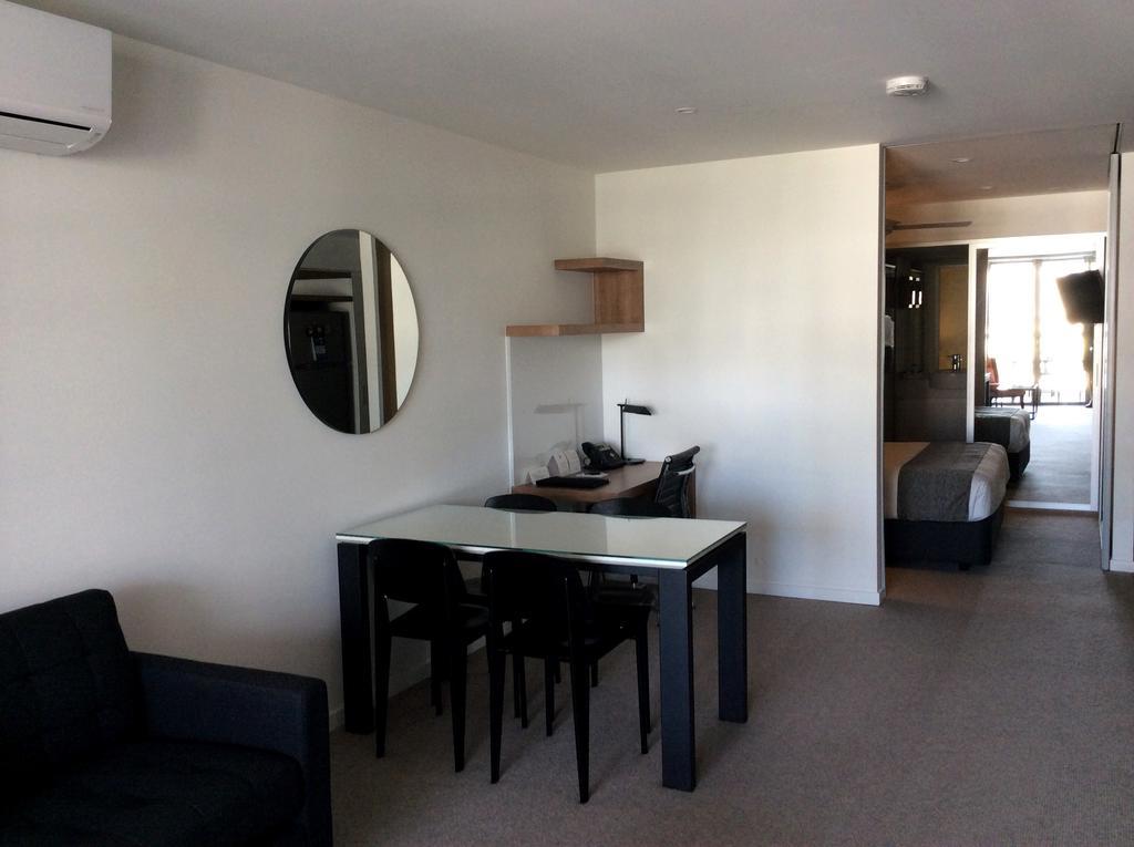 Morgan Suites Brisbane Extérieur photo
